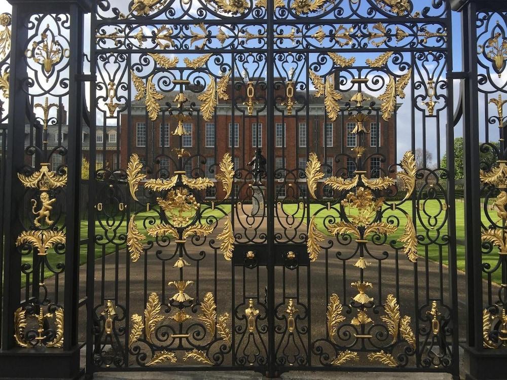 Beverley City ロンドン エクステリア 写真